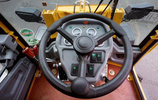 Cabin máy xúc lật Lugong T916
